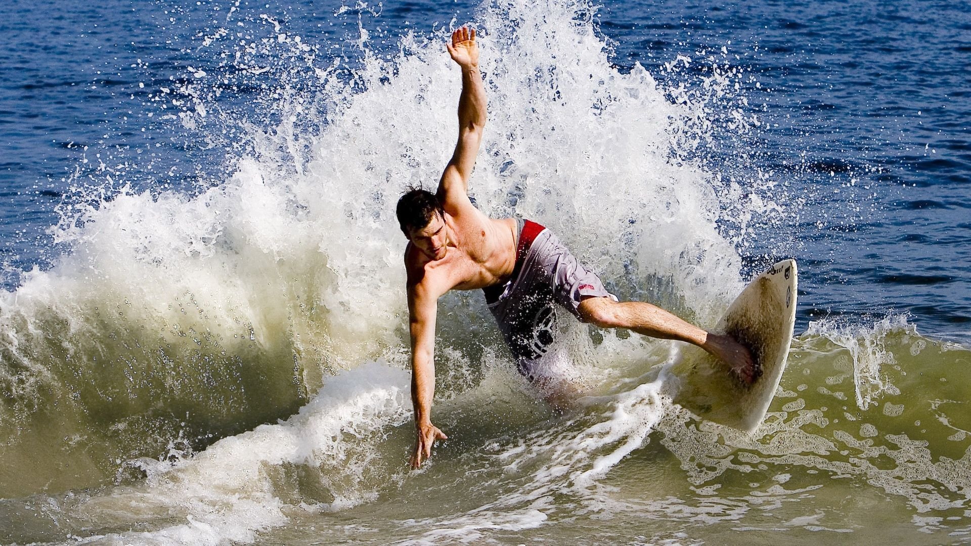 曲棍球联赛:速度与爆发力的展示,曲棍球比赛视频完整